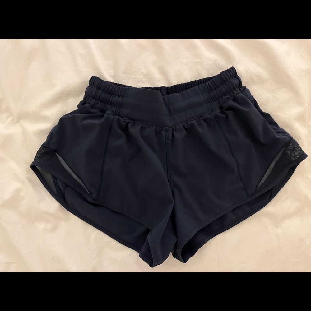 Navy lululemon hotty hot shorts 2.5”
